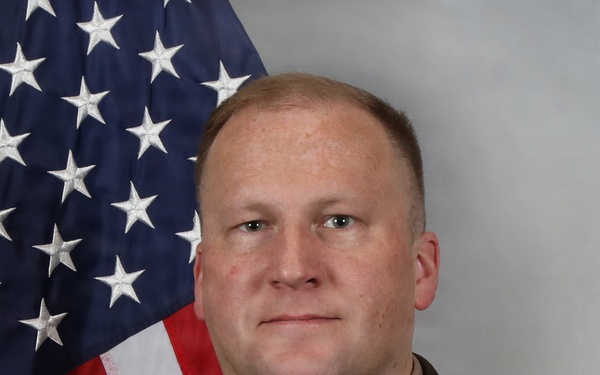 Lieutenant Colonel Matthew Reinstein, Commander, Holston Army Ammunition Plant