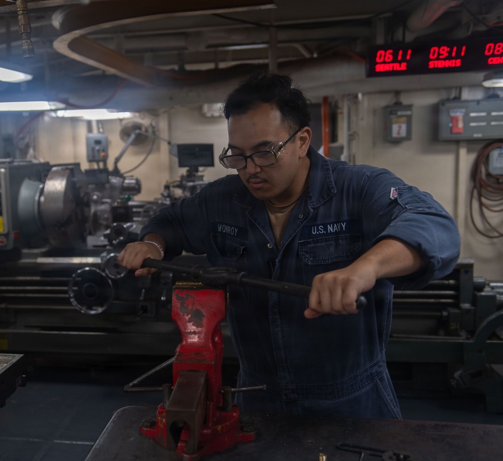 USS John C. Stennis (CVN 74) Daily Operations