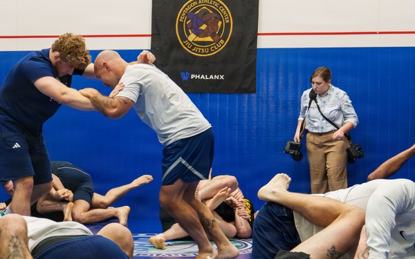 SEAC Hosts Penn State Wrestlers for Joint Force Grappling Session