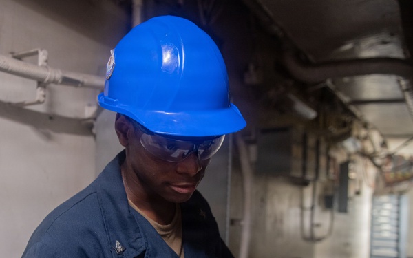 USS John C. Stennis (CVN 74) Daily Operations