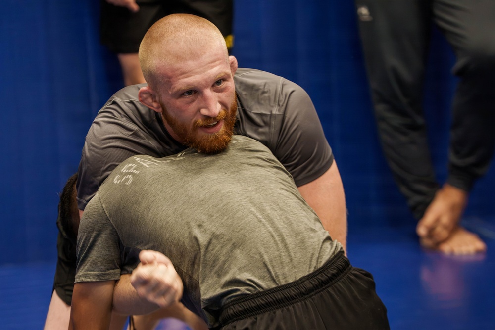SEAC Hosts Penn State Wrestlers for Joint Force Grappling Session