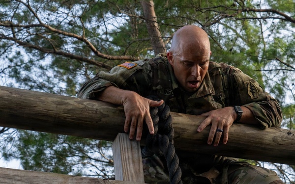7th Special Forces Group (Airborne) shows skills at O-Course