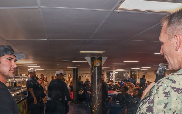 Former SEAL speaks aboard board USS Bataan