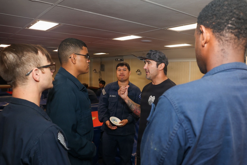 Former SEAL speaks aboard USS Bataan