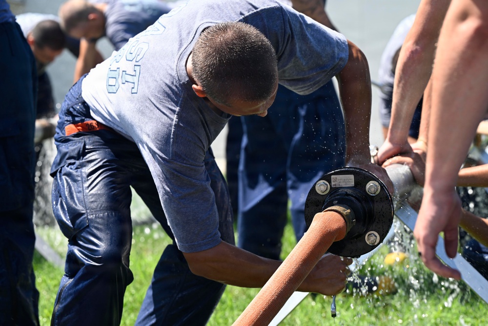 Training Center Cape May Recruits Complete Damage Control Pipe Patching Training