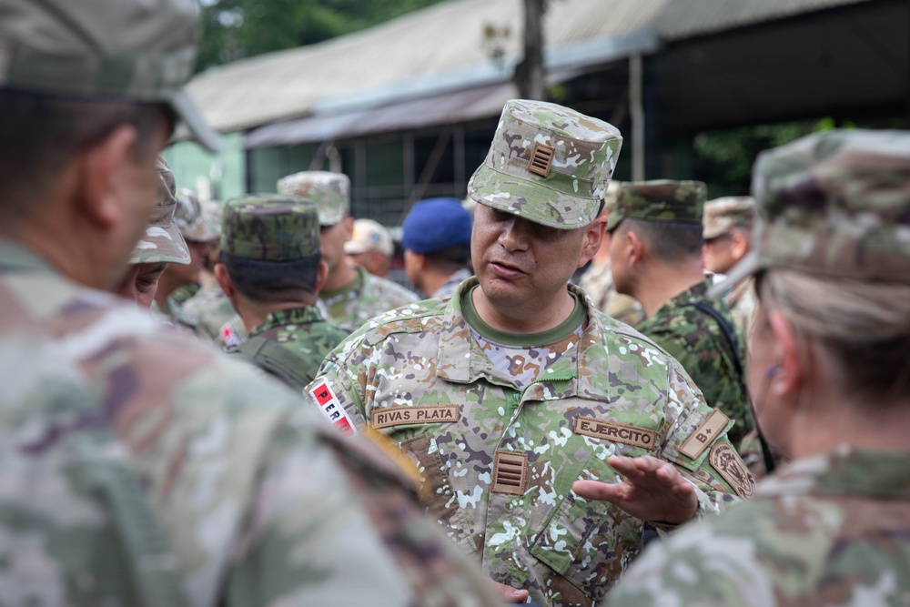 Missouri National Guardsmen Greet Multinational Partners During PANAMAX 2026