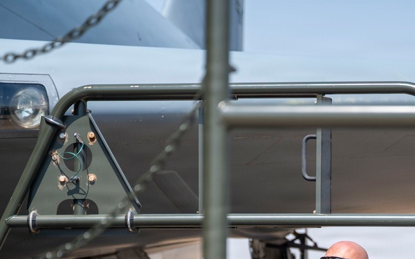 67th APS Supports Airlift Operations