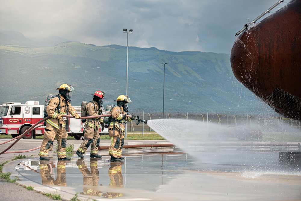 110th firefighters strengthen readiness with 31st CES during DFT