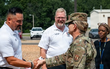 Lt. Gen. Hammerstedt visits Tinker AFB