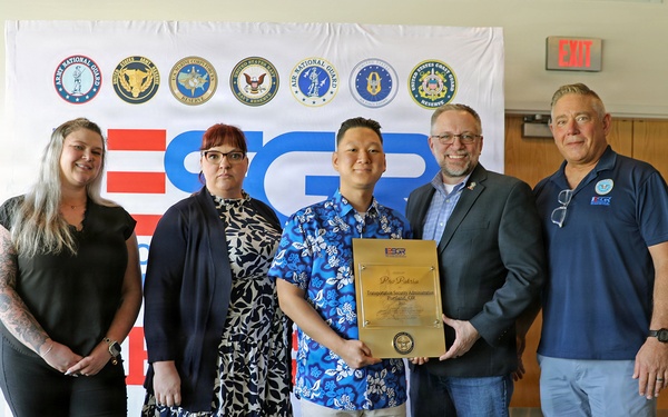 ESGR brings together Oregon employers, volunteers to strengthen support for Guard and Reserve members