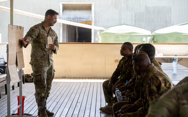 Wisconsin Army National Guard infantry strengthen tactics with Papua New Guinea Defence Force during Tamiok Strike 26