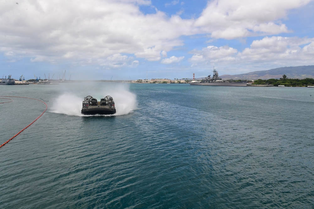 USS Essex conducts in port well deck operations