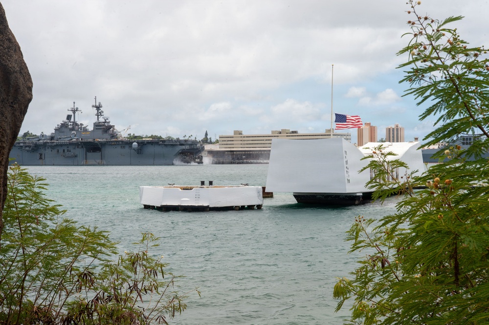 USS Essex (LHD 2) Conducts Well Deck Ops Inport