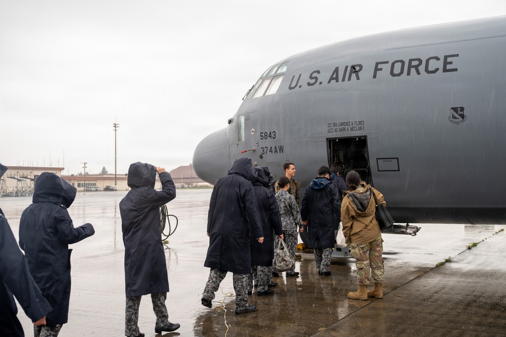 374 MXG hosts JASDF 1st Technical School immersion