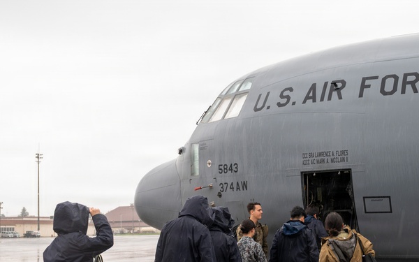 374 MXG hosts JASDF 1st Technical School immersion