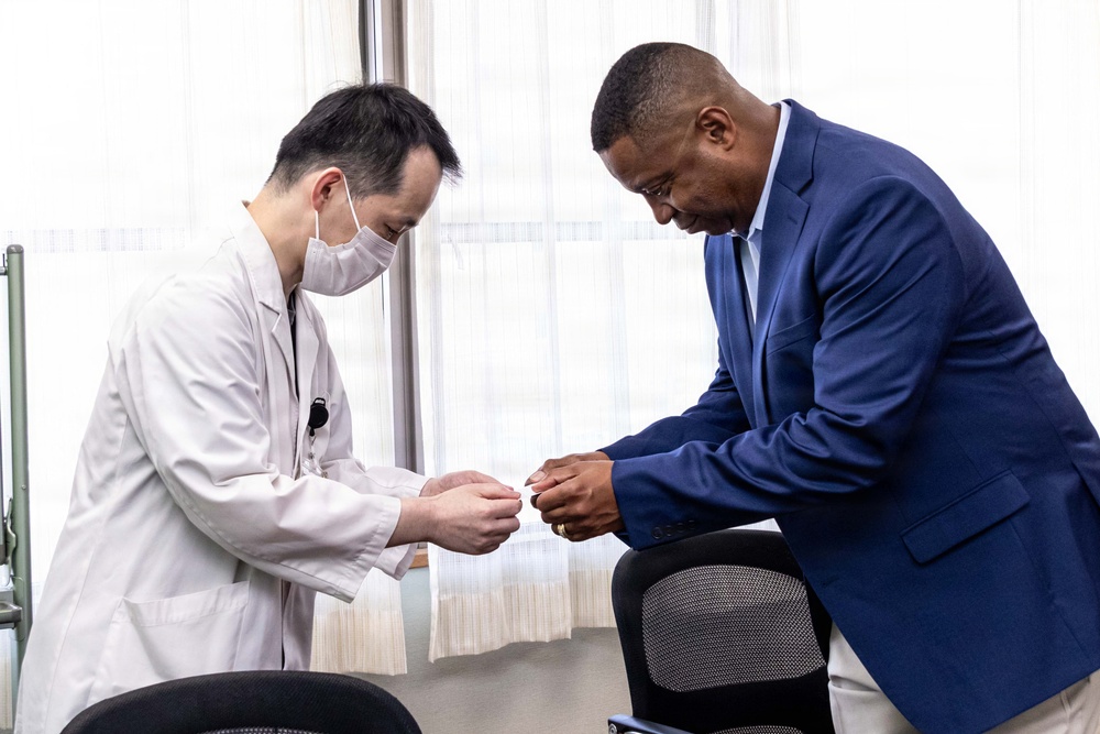 Capt. Gilliard Meets With Host Nation Doctors During Courtesy Visit