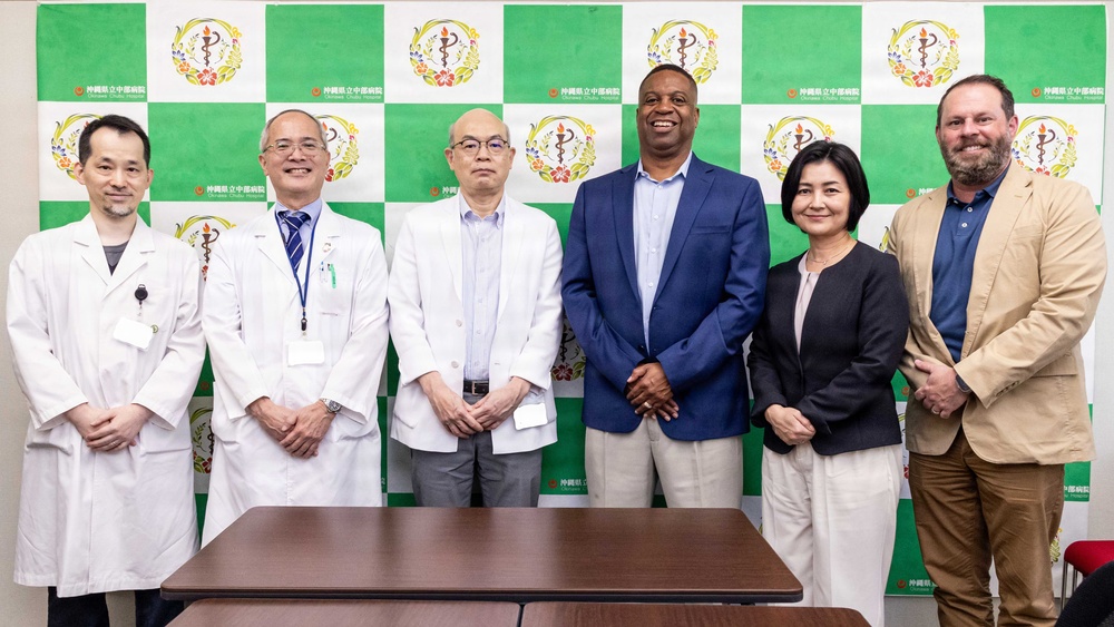 Capt. Gilliard Meets With Host Nation Doctors During Courtesy Visit