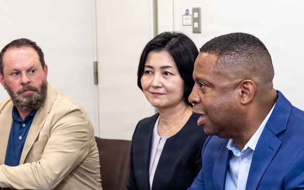 Capt. Gilliard Meets With Host Nation Doctors During Courtesy Visit