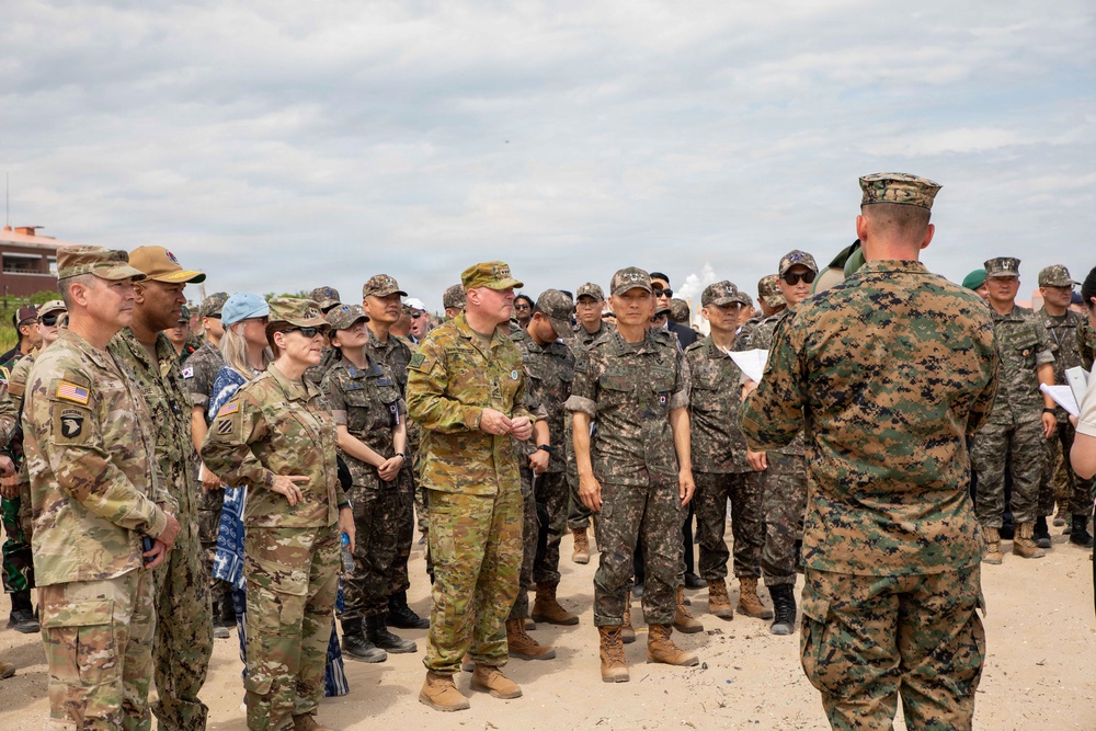 Leaders receive CJLOTS 26 briefing