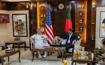 Commander, U.S. Pacific Fleet, Meets With Bangladesh Defence Advisor to the Prime Minister in Dhaka