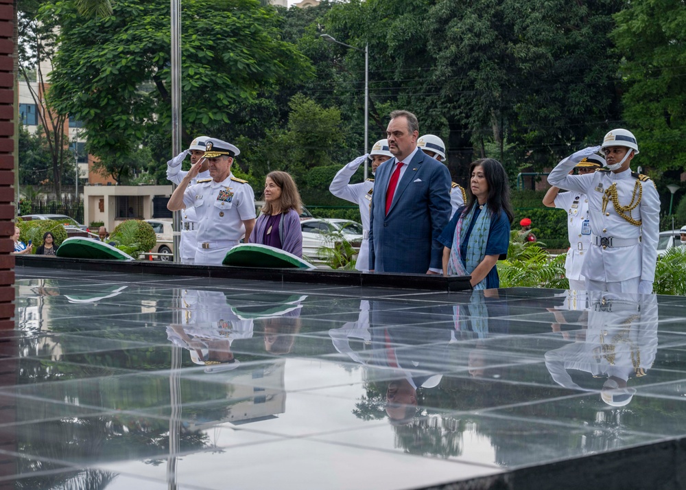 Commander, U.S. Pacific Fleet, Lay Wreath at the Skikha Anirban in Dhaka
