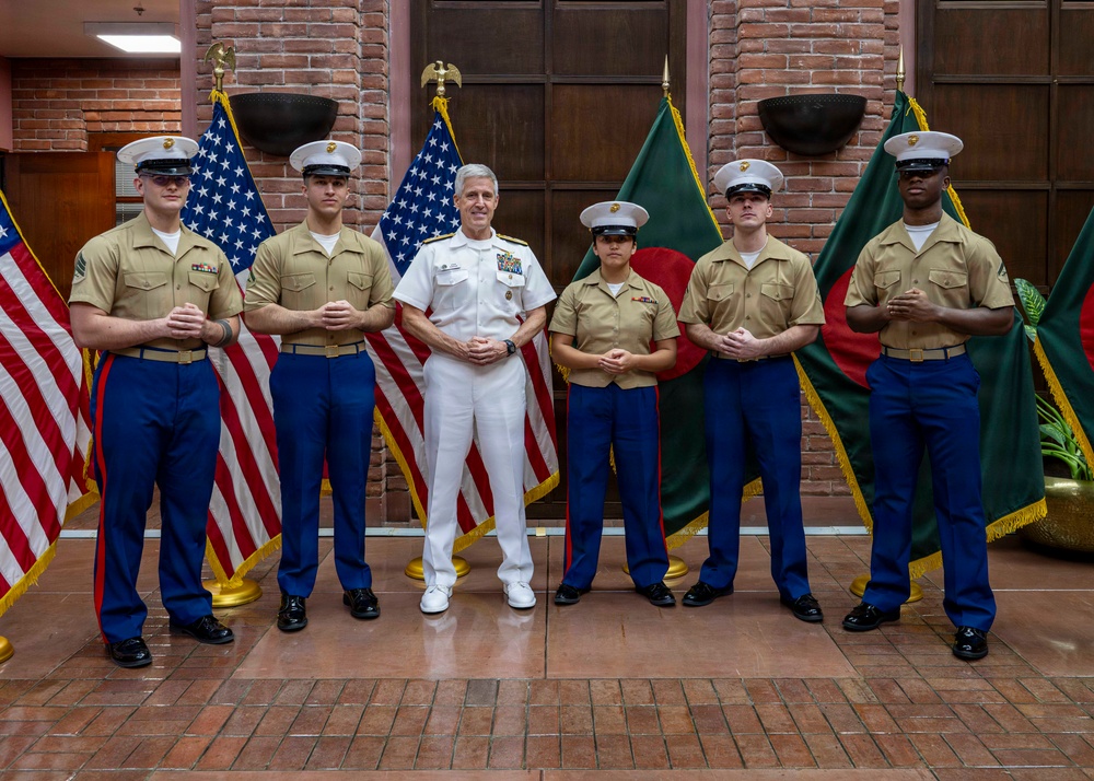 Commander, U.S. Pacific Fleet, Meets With Marine Security Detachment at U.S. Embassy in Dhaka