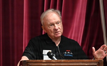 Supersonic stories: SR-71 Blackbird veterans visit RAF Mildenhall