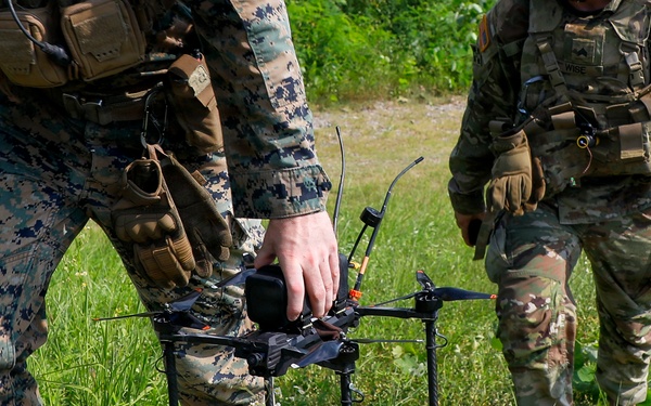 2ID/RUCD, Marines, strengthen lethality during FPV drone training