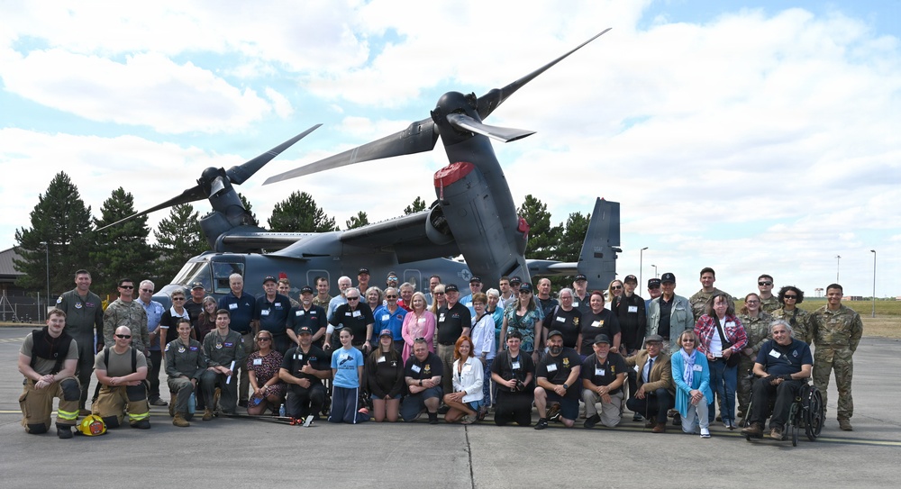 Supersonic stories: SR-71 Blackbird veterans visit RAF Mildenhall