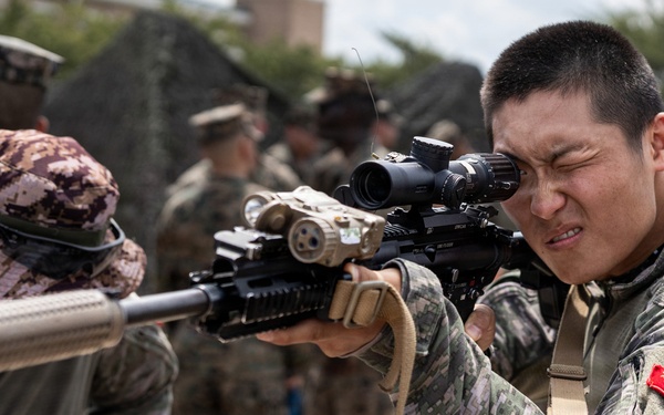 KMEP 26.2| U.S. Marines Conduct Static Weapons Showcase