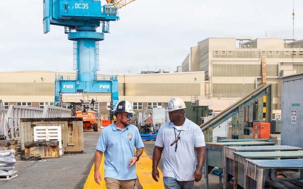 NNSY Teams Prepare Pier 5 for Historic First Visit from USS Gerald R. Ford