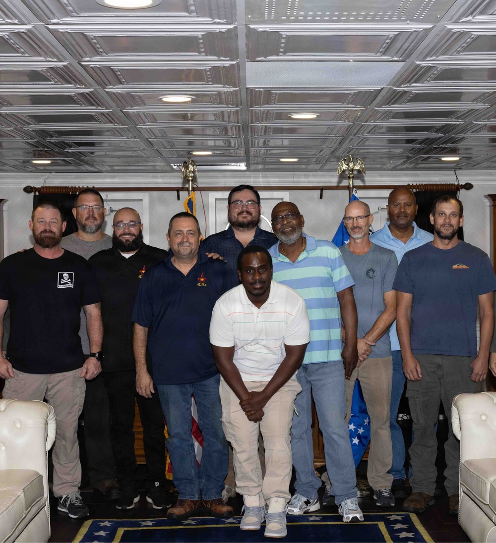 NNSY Flyaway Team Provides Support to Deployed Aircraft Carrier
