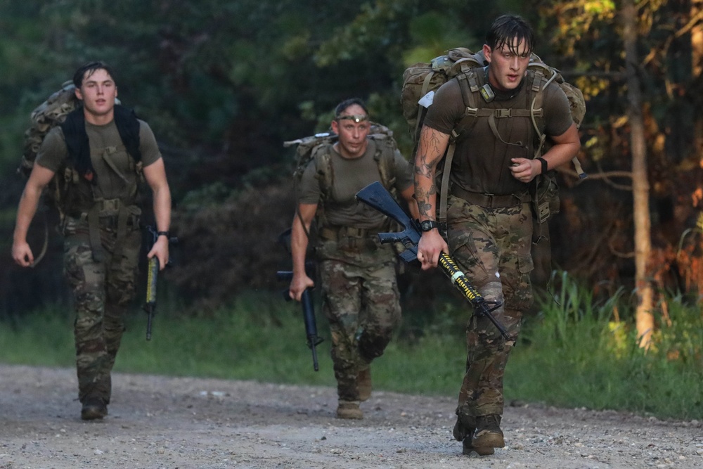 ARSOF Soldiers Push Limits at 2026 USASOC Best Squad Competition