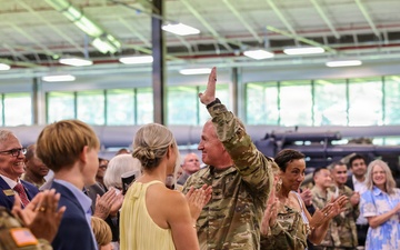 Fort Lee honors Col. Richard J. Bendelewski during retirement ceremony