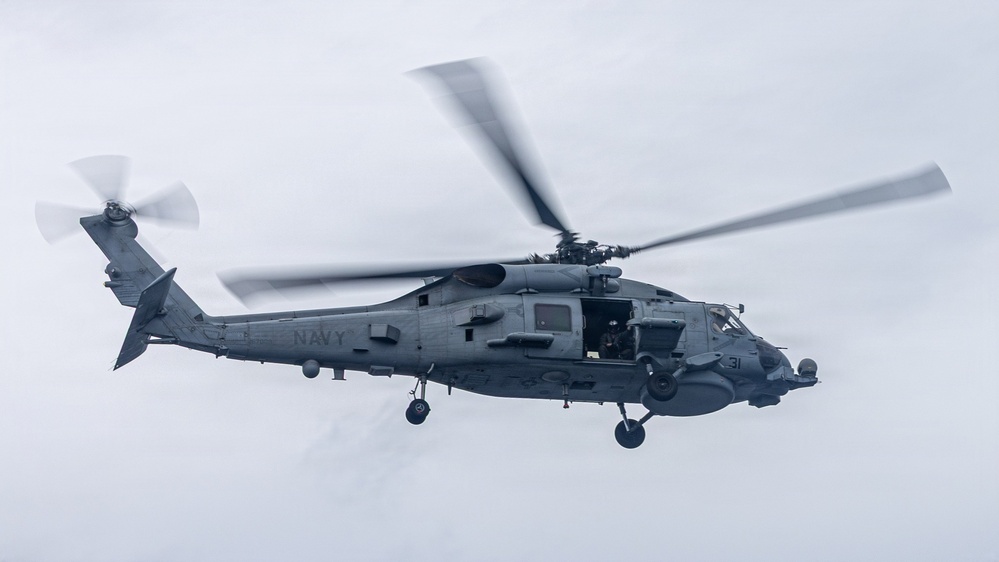 USS Mustin conducts routine operations