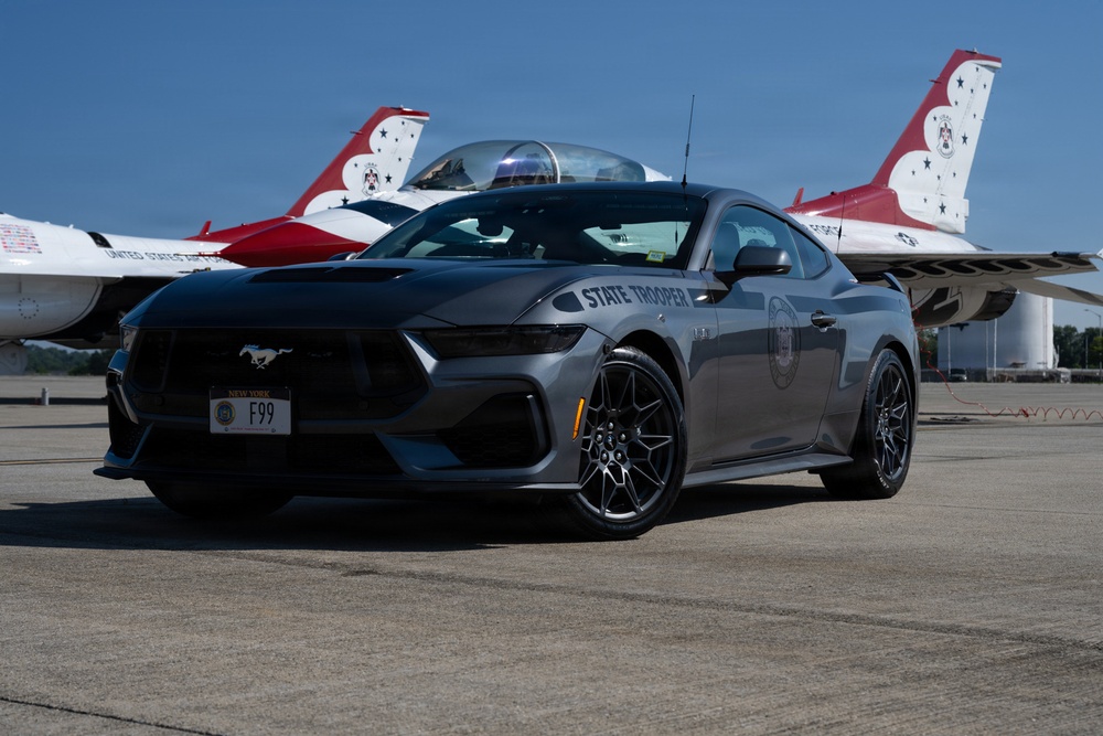 Thunderbirds Arrival