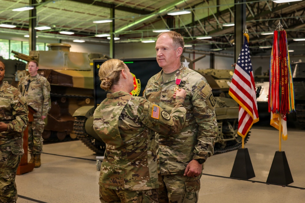 Fort Lee honors Col. Richard J. Bendelewski during retirement ceremony