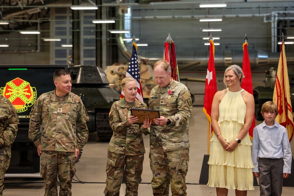 Fort Lee honors Col. Richard J. Bendelewski during retirement ceremony