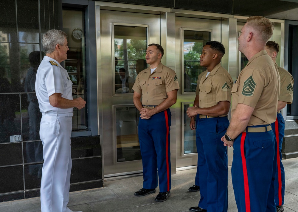 Commander, U.S. Pacific Fleet, Meets With Marine Security Detachment at U.S. Embassy to Cambodia in Phnom Penh