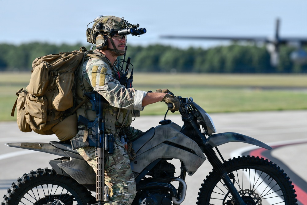 Air Force TACPs simulate NEO during Northern Strike 26-2