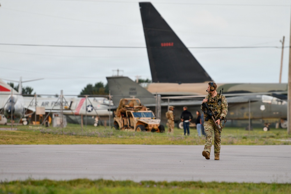 Air Force TACPs simulate NEO during Northern Strike 26-2