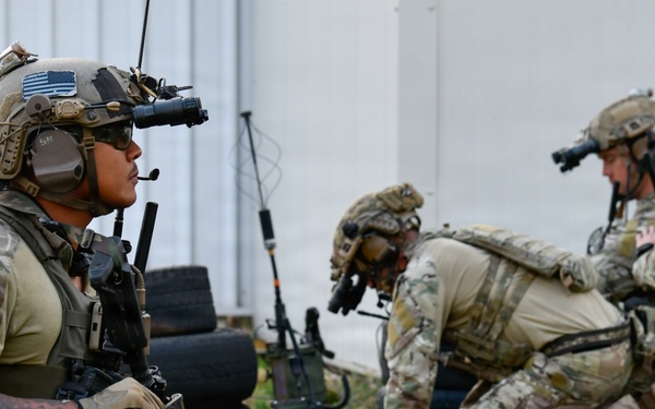 Air Force TACPs simulate NEO during Northern Strike 26-2