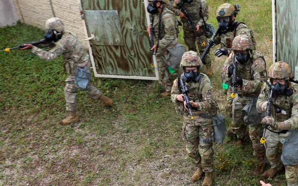 340th Military Police Company conducts cordon and search training during WAREX