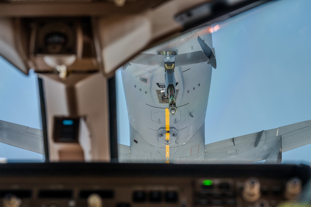 108th WG refuels 115th FW