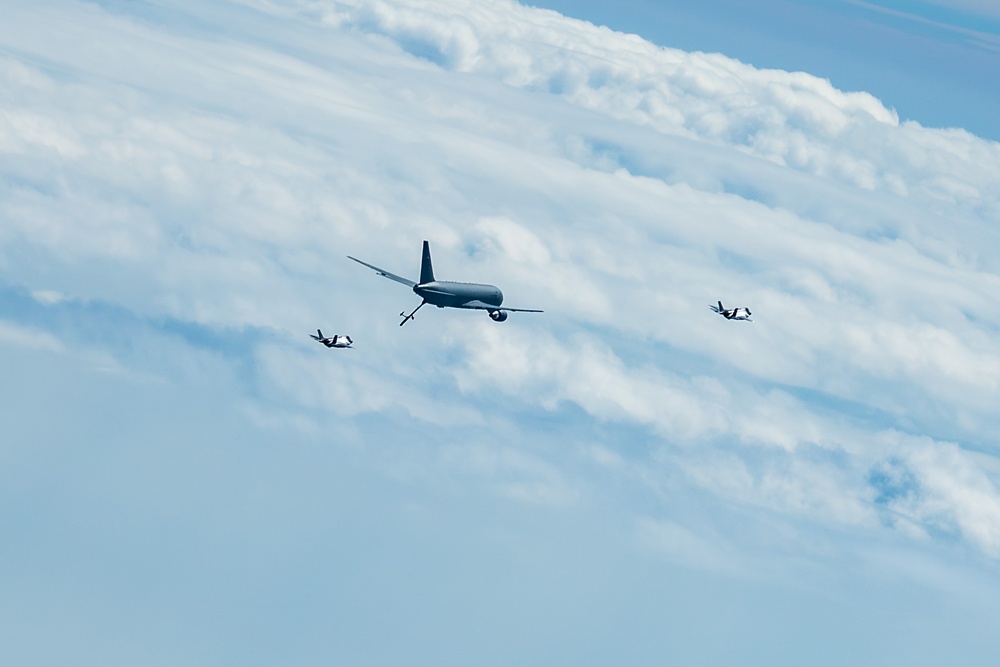108th WG refuels 115th FW