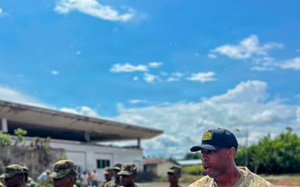 SETAF-AF and Army partners turn Liberian NCOs into drill sergeants