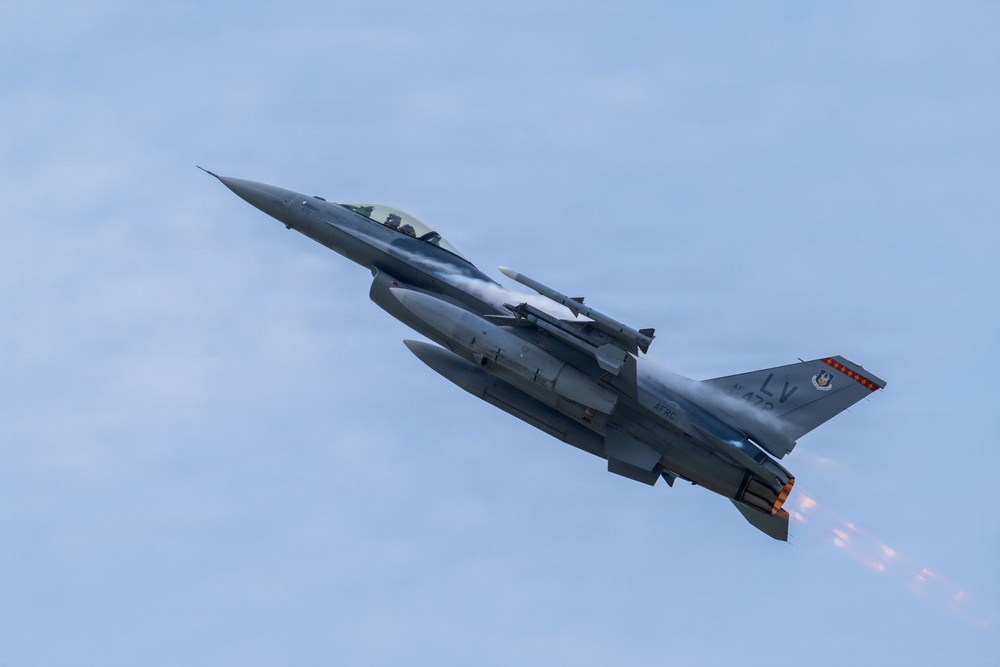 2026 Arctic Lightning Air Show Day 2