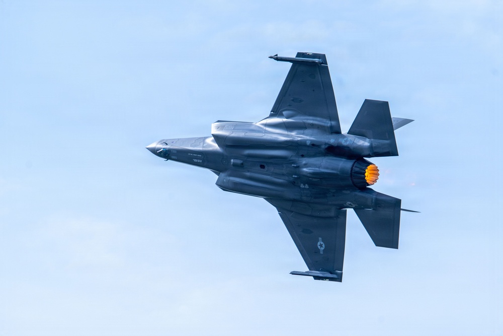 2026 Arctic Lightning Air Show Day 2