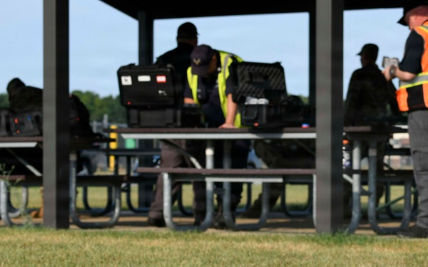 Air National Guard, Civil Air Patrol keep eyes on the skies for drone response training