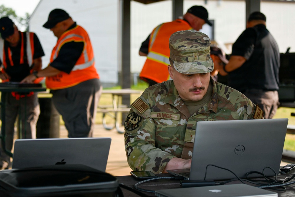 Air National Guard, Civil Air Patrol keep eyes on the skies for drone response training